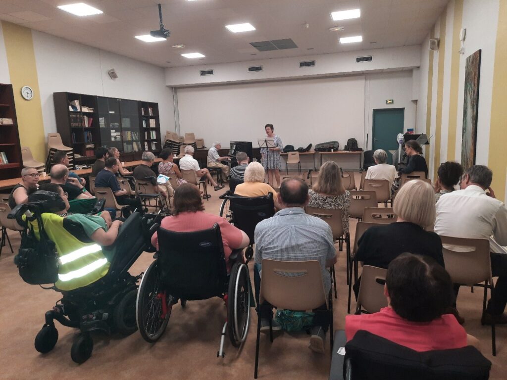 À l’occasion de ses 40 ans, le Centre L’Espoir organise une exposition-vente solidaire au cœur de son établissement à Hellemmes, les samedi 28 et dimanche 29 mars.